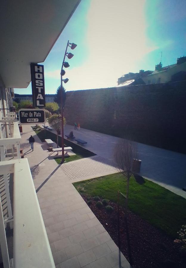 Hostal Pension Mar De Plata Луго Экстерьер фото