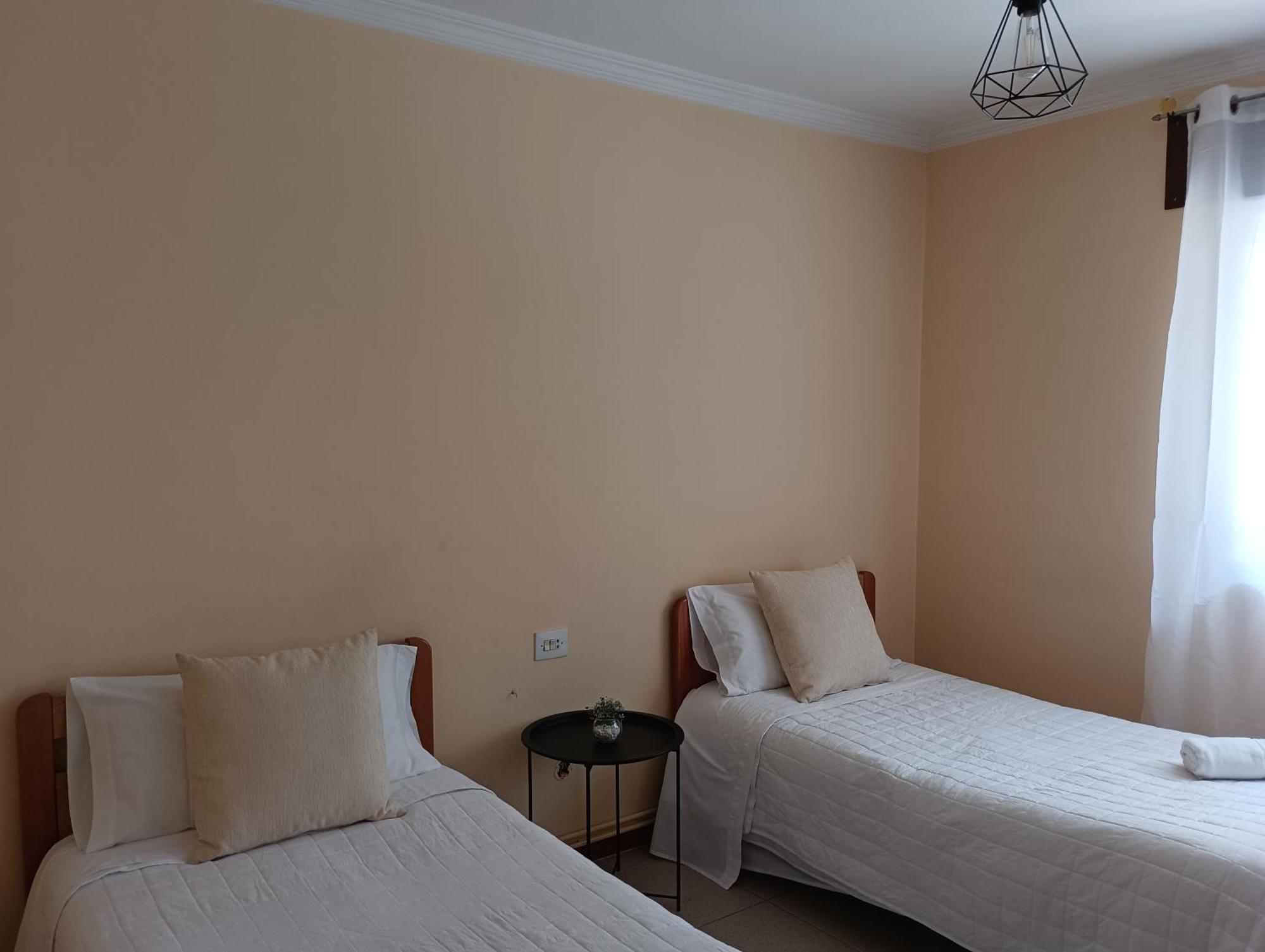 Hostal Pension Mar De Plata Луго Номер фото