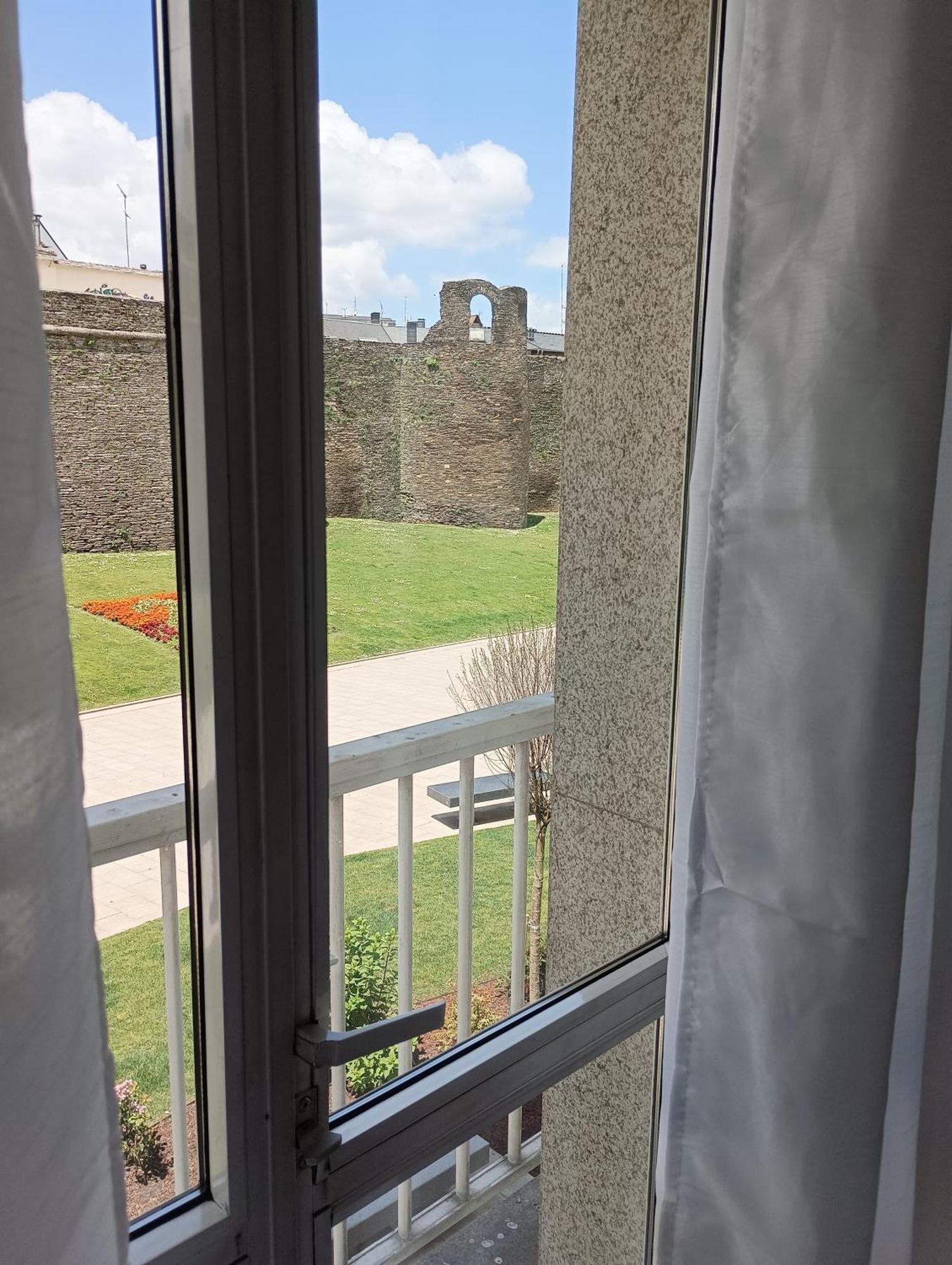 Hostal Pension Mar De Plata Луго Экстерьер фото